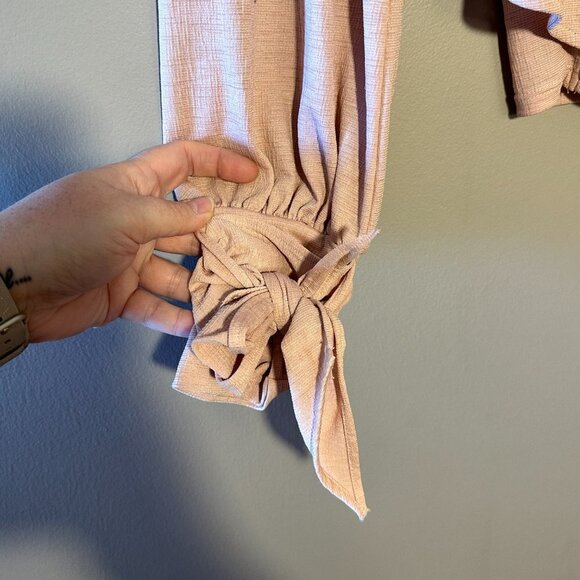 Women's 2 Topshop Wrap Front Tie Sleeve Blouse Blush Pink Textured Ties - Picture 7 of 10